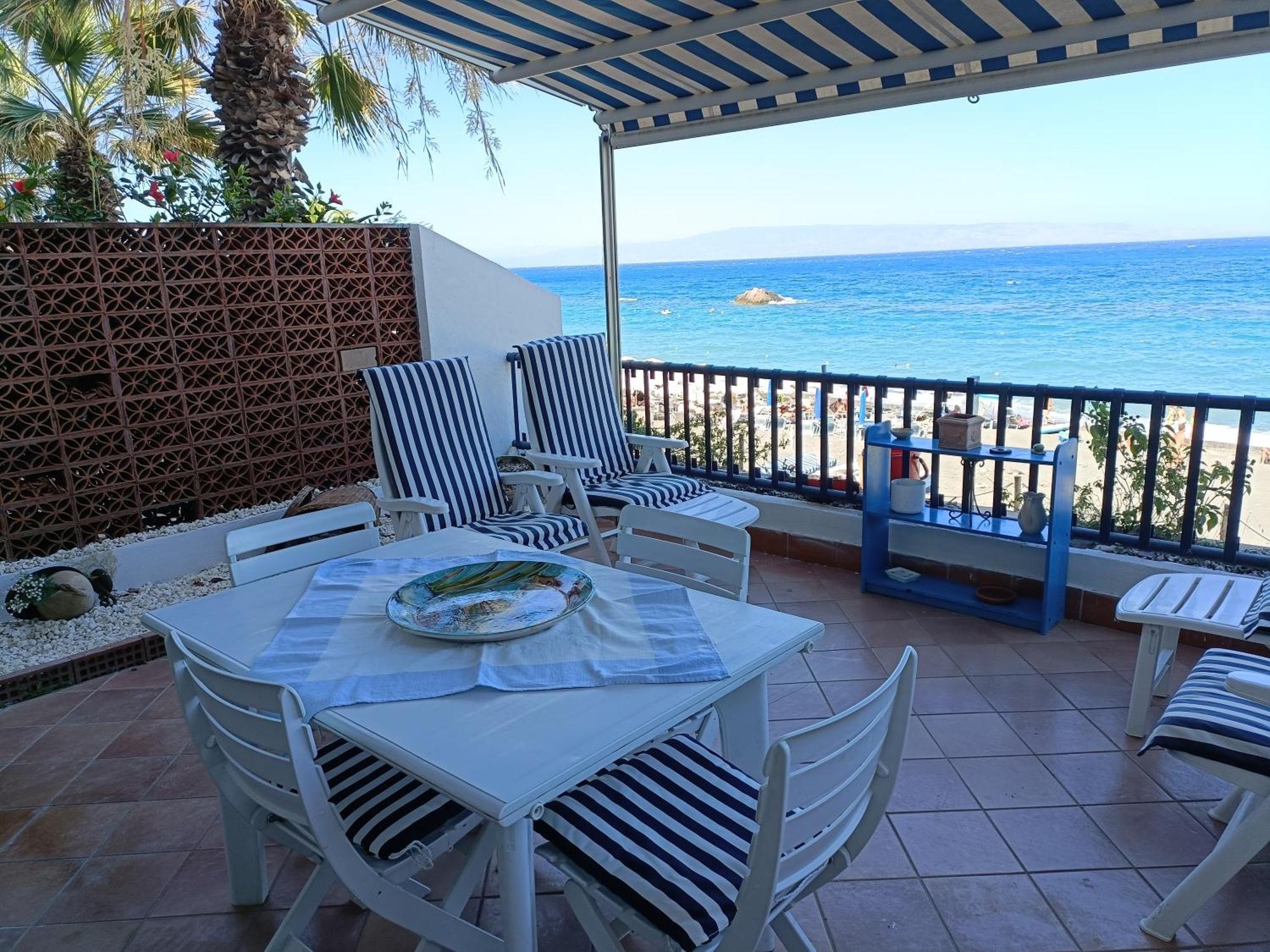 Casa Vacanze Margarita SantʼAlessio Siculo 외부 사진